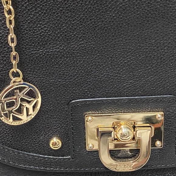 Designer handbags - Picture 3 of 16